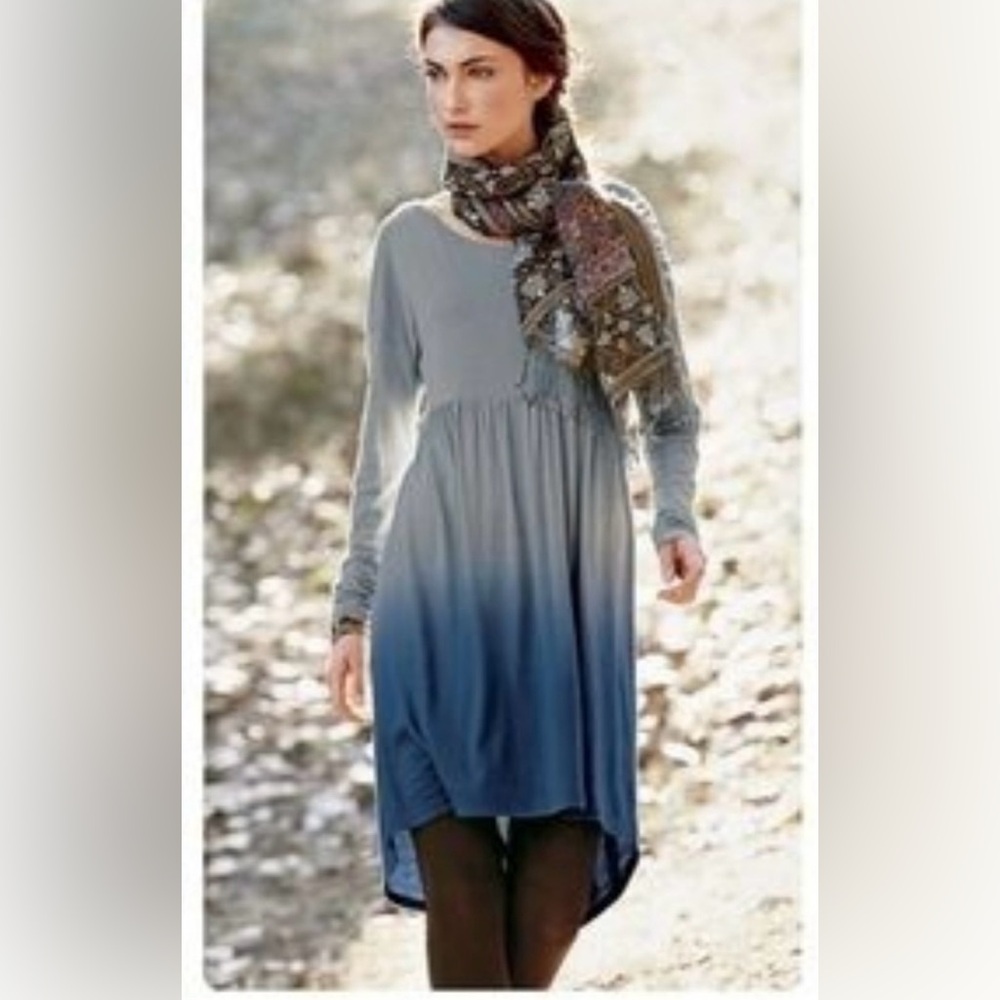 Peruvian Connection ladies grayish-blue ombré long sleeve dress. Size Small